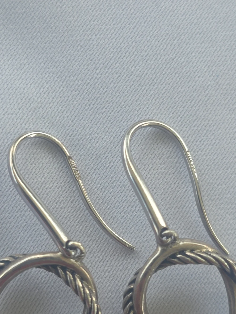 Authentic David Yurman Earings - Picture 4 of 5